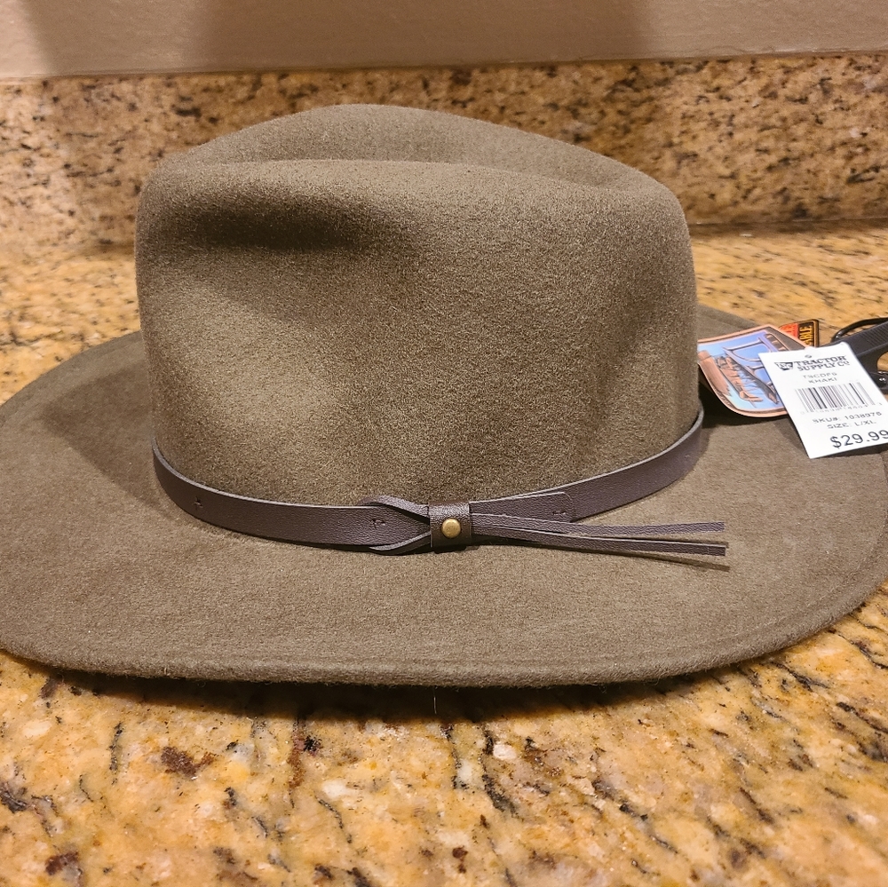 Fedora
